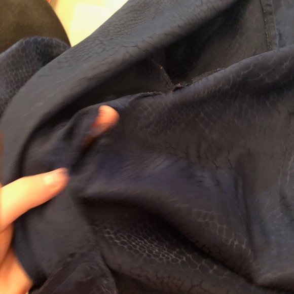 Silk Robe - Picture 4 of 5